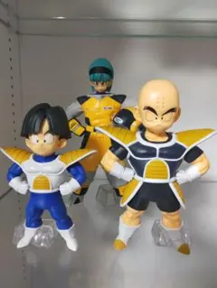 ドラゴンボール 一番くじ　ブルマ　クリリン　悟飯