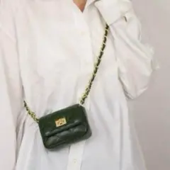 オウレンティ グリーン　キルティング ミニ　チェーンバック　美品