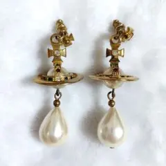 プリン様専用】Vivienne Westwood EYEリボンパールピアス - メルカリ
