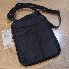 h*/様 無印　ペン差し付き　ショルダーバッグ　撥水