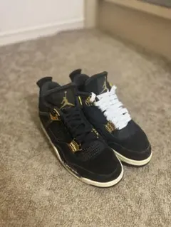 AIR JORDAN 4 “ROYALTY” (RARE)