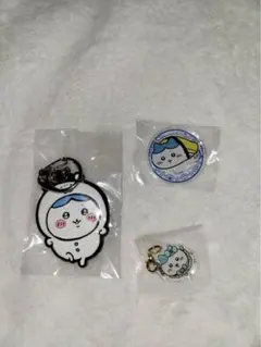 ちいかわ グッズ ラバーキーホルダー アクリルチャーム ハチワレ