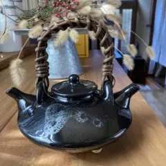 Item thumbnail for item 61f2725b-da57-4116-9180-d469c2770023