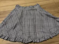 チェック柄フリルスカート