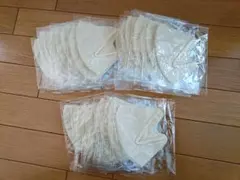 4層構造 3D立体型 不織布マスク 個別包装 29枚