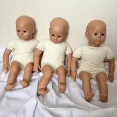 赤ちゃん人形 お人形遊び