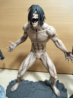 【中古美品】一番くじ 進撃の巨人 エレン 巨人ver. ラストワン賞 フィギュア