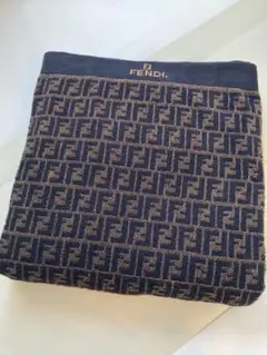 2026年最新】Fendi 毛布・ブランケットの人気アイテム - メルカリ