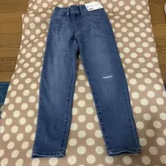 新品未使用品　ユニクロウルトラストレッチデニムスキニーフィットパンツ120センチ