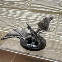 モンスターハンター フィギュア リオレウス希少種