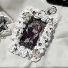 【ハンドメイド】トレカケース ホイップデ コ B8サイズ 硬質カードケース