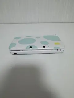 Nintendo 3DS LL トモダチコレクション