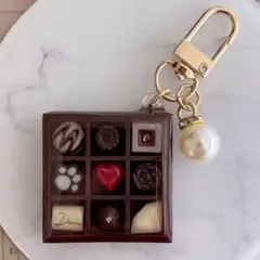 ハンドメイド レジン チョコレート キーホルダー チャーム 大人かわいい