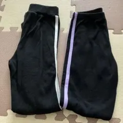 黒のストライプボトムス2枚セット 140