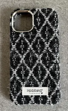 iPhone14用ケース ツイード風　白黒　かわいい　スマホケース　美品