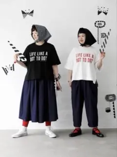 dot to dot ロゴプリント Tシャツ ホワイト 堀川波 fofofofaのサムネイル
