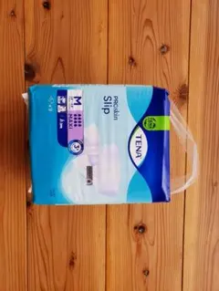 TENA Proskin Slip Plus M 72枚入り - メルカリ