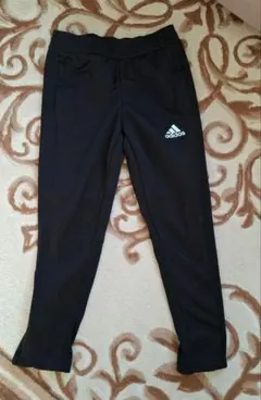 アディダスジャージ（120）