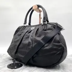 トリーバーチ　ショルダーバッグ　2way 肩掛け　斜め掛け　ロゴ　レザー