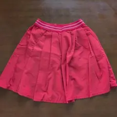 UNIQLOキッズ 朱色赤 タックプリーツスカート 120