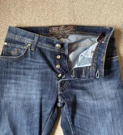 Item thumbnail for item ebf75cd4-3298-435f-a25f-288ba3863266