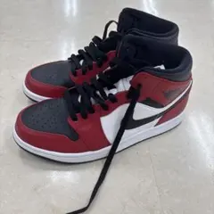 Nike Air Jordan 1 赤/黒/白