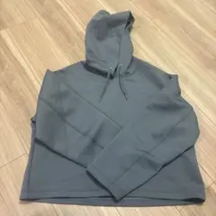 ユニクロ パーカー