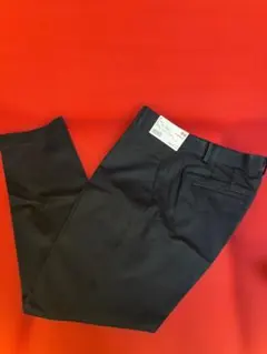 ユニクロ　Lサイズ　スマートアンクル　テーパードパンツ　レディース　黒
