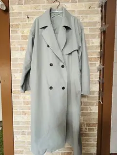 グレー トレンチコート