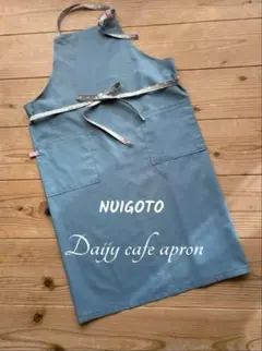 NUIGOTOくすみグリーンデイリーカフェエプロン（水玉模様アレンジグレー）