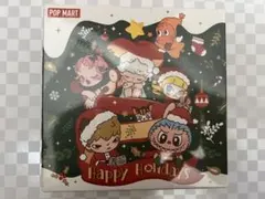 POP MART キャラクター　現地購入ノベルティ　ポップマート　クリスマス
