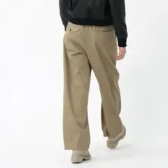 【GU】チノツータックバギースラックス メンズ Lサイズ ベージュ