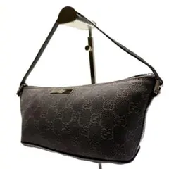 美品 GUCCI グッチ アクセサリーポーチ GGキャンバス ハンドバッグ