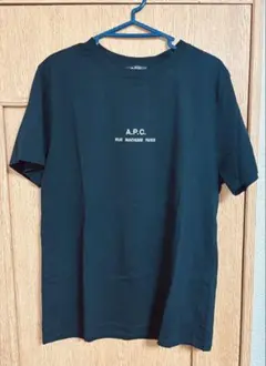 A.P.C. ロゴ Tシャツ Lサイズのサムネイル
