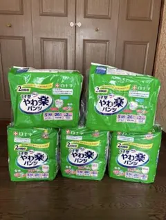 白十字 サルバ うす型やわ楽パンツ S-M 26枚入 5袋セットのサムネイル