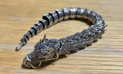 龍ブレスレット