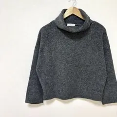 【セポ】オフタートルネックニット　プルオーバーセーター　M　ダークグレー灰色系