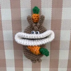 パクパクモンスター　人参が大好きなうさぎさん　キーケース　ハンドメイド