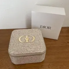 ディオール ノベルティ ジュエリーケース　ゴールドが煌めく2025年ホリデー限定