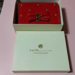earth三つ折り財布　赤のサムネイル