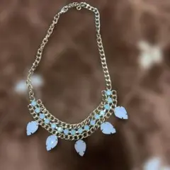 ビジューネックレス