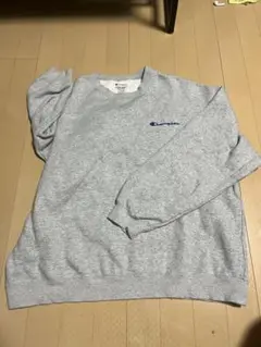 チャンピオン　トレーナー　スウェット　グレー