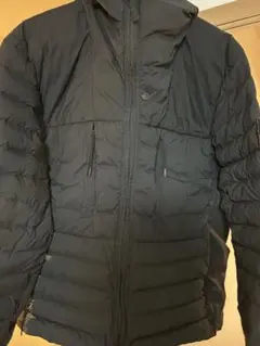 STONE ISLAND ブラックダウンジャケットのサムネイル