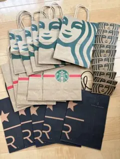 Item thumbnail for item 85683046-6789-45ec-9613-b6515f44a024