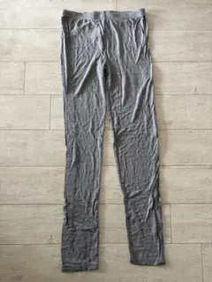 グレー レギンス　スパッツ　Mサイズ