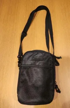 Coleman ショルダーバッグ