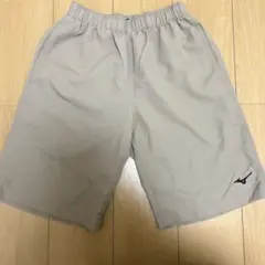 Mizuno ベージュ ショートパンツ