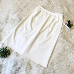 美品✨Leilian 13号 スカート 膝丈 上品 オフホワイト 大きいサイズ