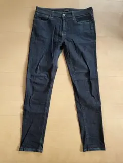 UNIQLO ウルトラストレッチスキニーフィットジーンズ