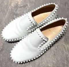 クリスチャンルブタン ホワイトレザー スタッズスニーカー 美品